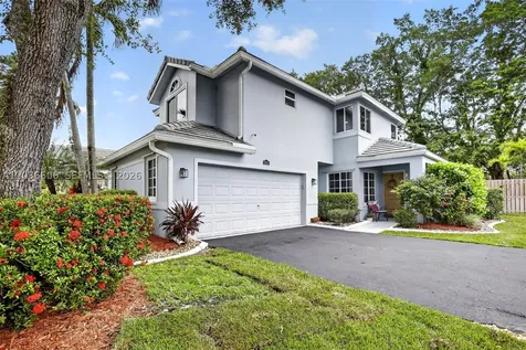 8815 Woodside Court Davie FL 33328