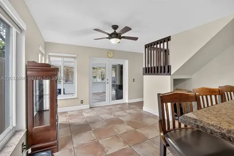 8815 Woodside Court Davie FL 33328