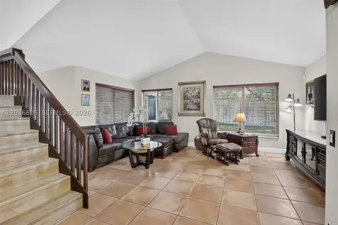 8815 Woodside Court Davie FL 33328