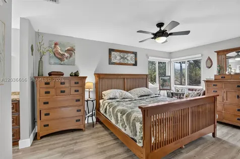 8815 Woodside Court Davie FL 33328
