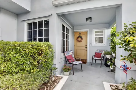 8815 Woodside Court Davie FL 33328