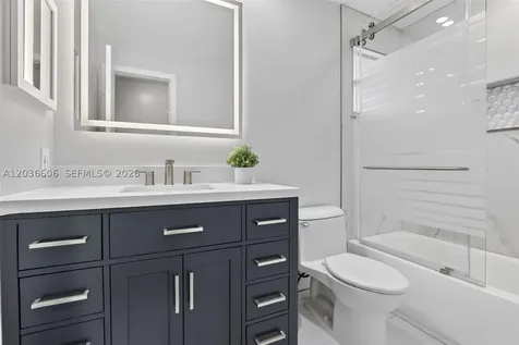 8815 Woodside Court Davie FL 33328