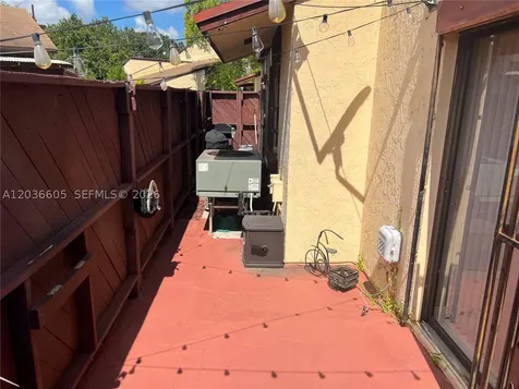 6631 SW 137th Court Miami FL 33183