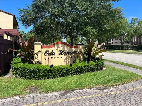 6631 SW 137th Court Miami FL 33183
