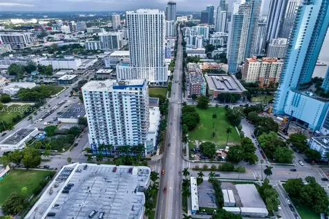 275 NE 18th Street Miami FL 33132