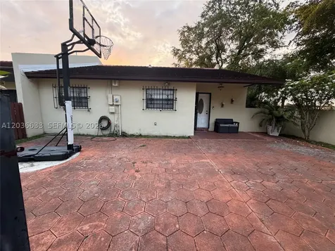 5801 SW 144th Cir Place Miami FL 33183