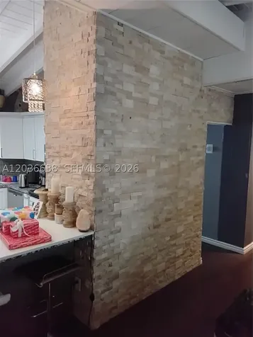 911 W Country Club Circle Plantation FL 33317