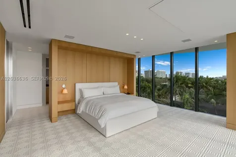 19575 Collins Avenue Sunny Isles Beach FL 33160