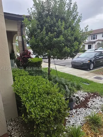 10963 W 32nd Lane Hialeah FL 33018
