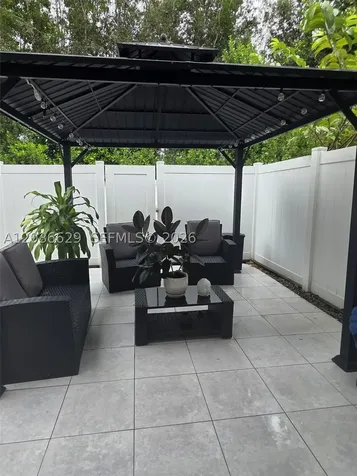 10963 W 32nd Lane Hialeah FL 33018