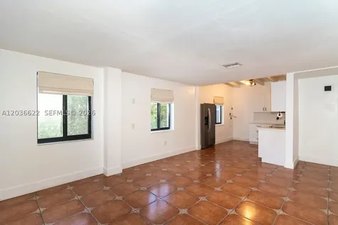 2729 SW 67th Avenue Miami FL 33155