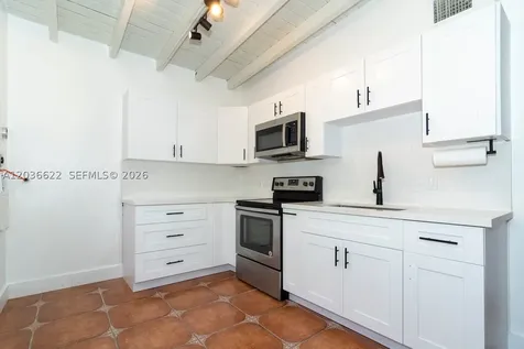 2729 SW 67th Avenue Miami FL 33155