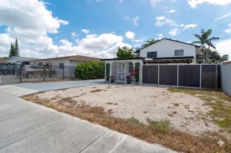 2729 SW 67th Avenue Miami FL 33155