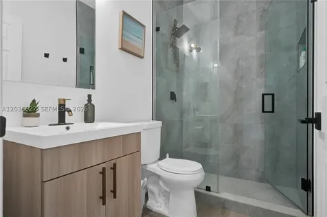 3022 SW 17th Street Miami FL 33145