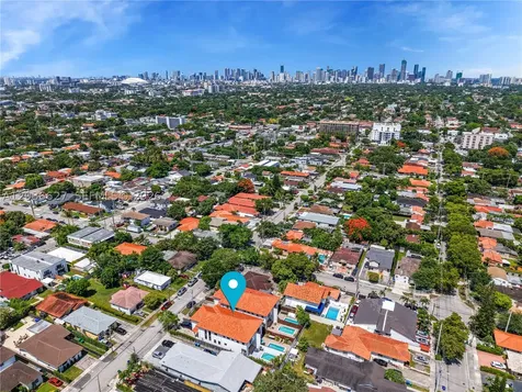 3022 SW 17th Street Miami FL 33145