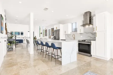 3022 SW 17th Street Miami FL 33145