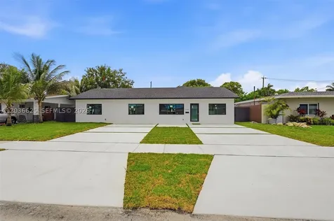 1140 NE 201st Terrace Miami FL 33179