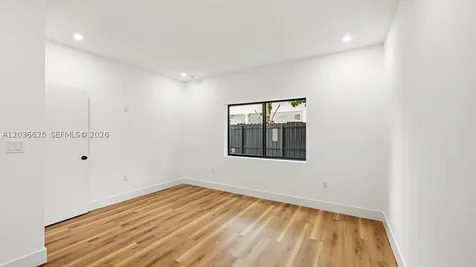 1140 NE 201st Terrace Miami FL 33179