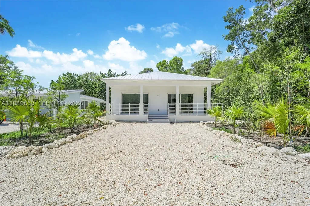 5 Bowen Drive Key Largo FL 33037