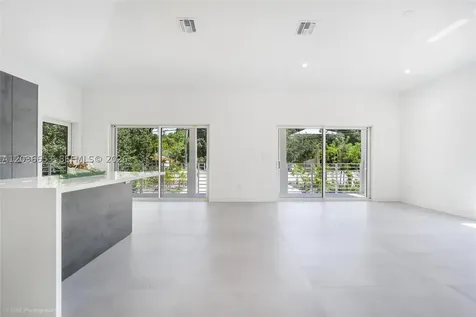 5 Bowen Drive Key Largo FL 33037