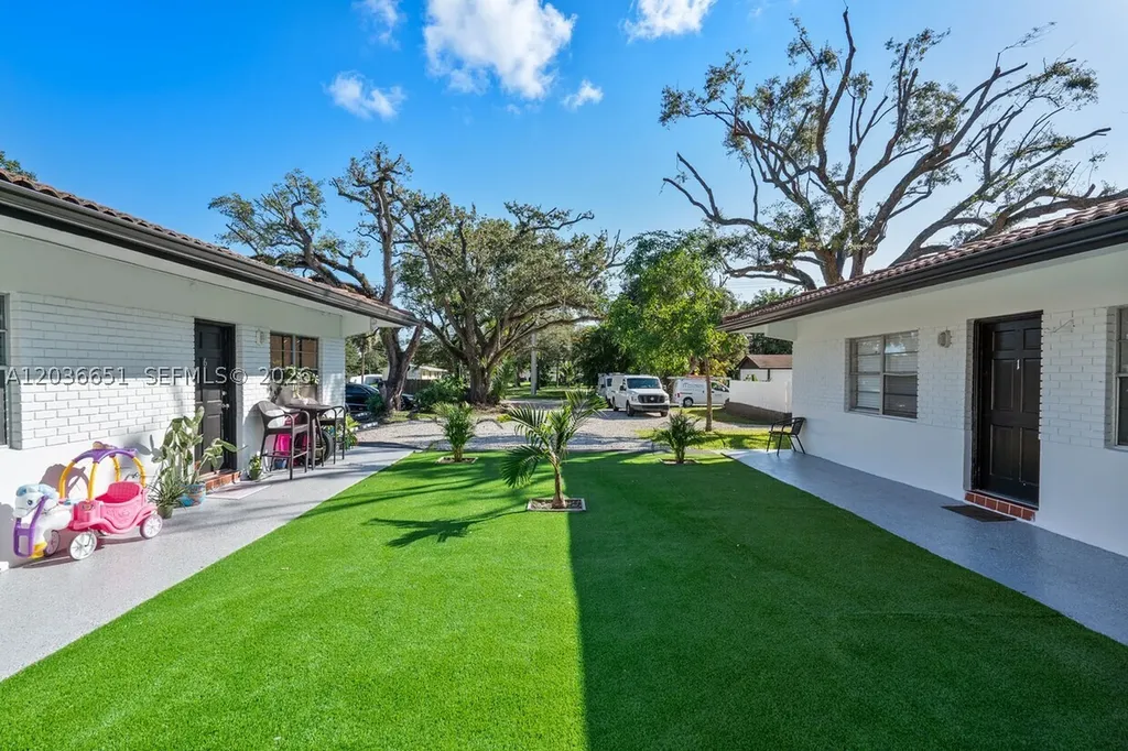 3315 SW 15th Avenue Fort Lauderdale FL 33315