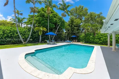 6561 Marlin Drive Coral Gables FL 33158