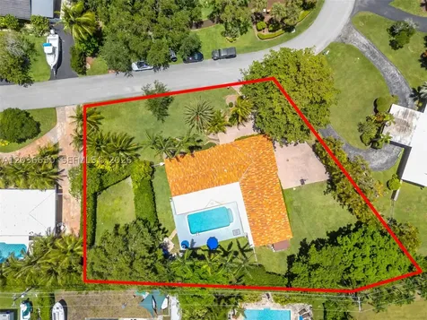 6561 Marlin Drive Coral Gables FL 33158