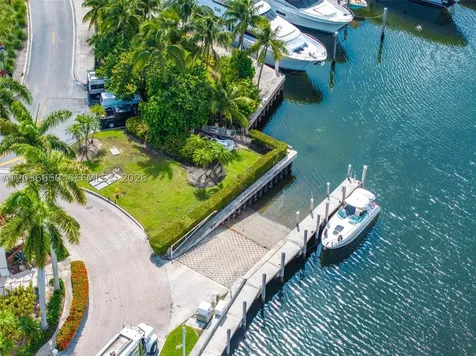 6561 Marlin Drive Coral Gables FL 33158