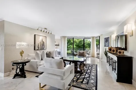 1000 Quayside Terrace Miami FL 33138