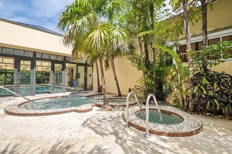 1000 Quayside Terrace Miami FL 33138