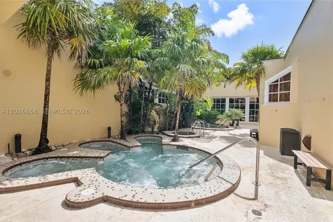 1000 Quayside Terrace Miami FL 33138