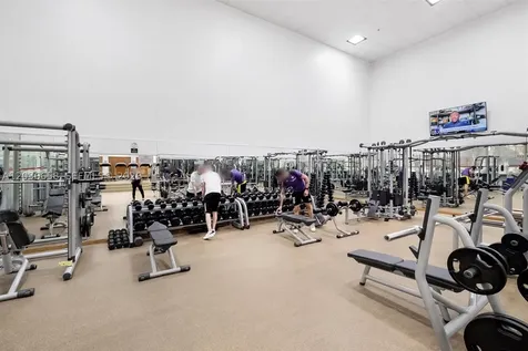 1000 Quayside Terrace Miami FL 33138