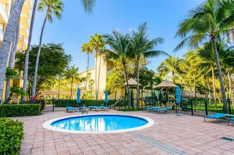 19501 W Country Club Drive Aventura FL 33180