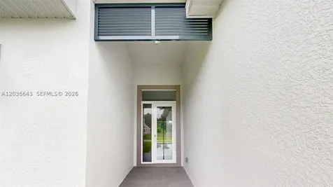 6048 Stratton Road Fort Myers FL 33905