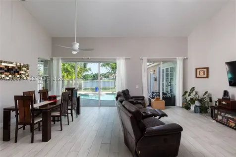 1171 Laguna Springs Drive Weston FL 33326