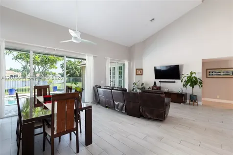 1171 Laguna Springs Drive Weston FL 33326
