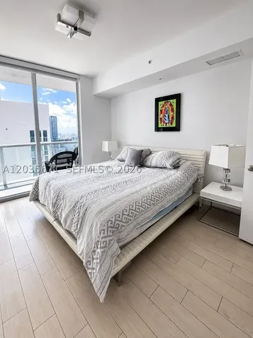 253 NE 2nd Street Miami FL 33132