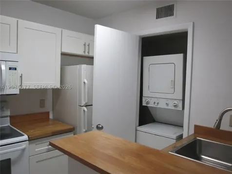 4361 W Mcnab Road Pompano Beach FL 33069