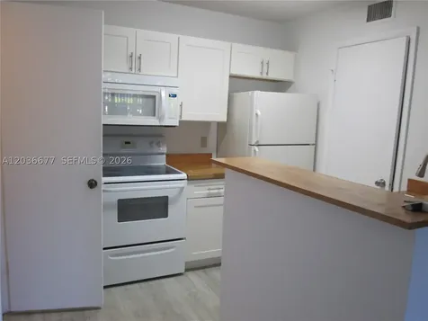 4361 W Mcnab Road Pompano Beach FL 33069