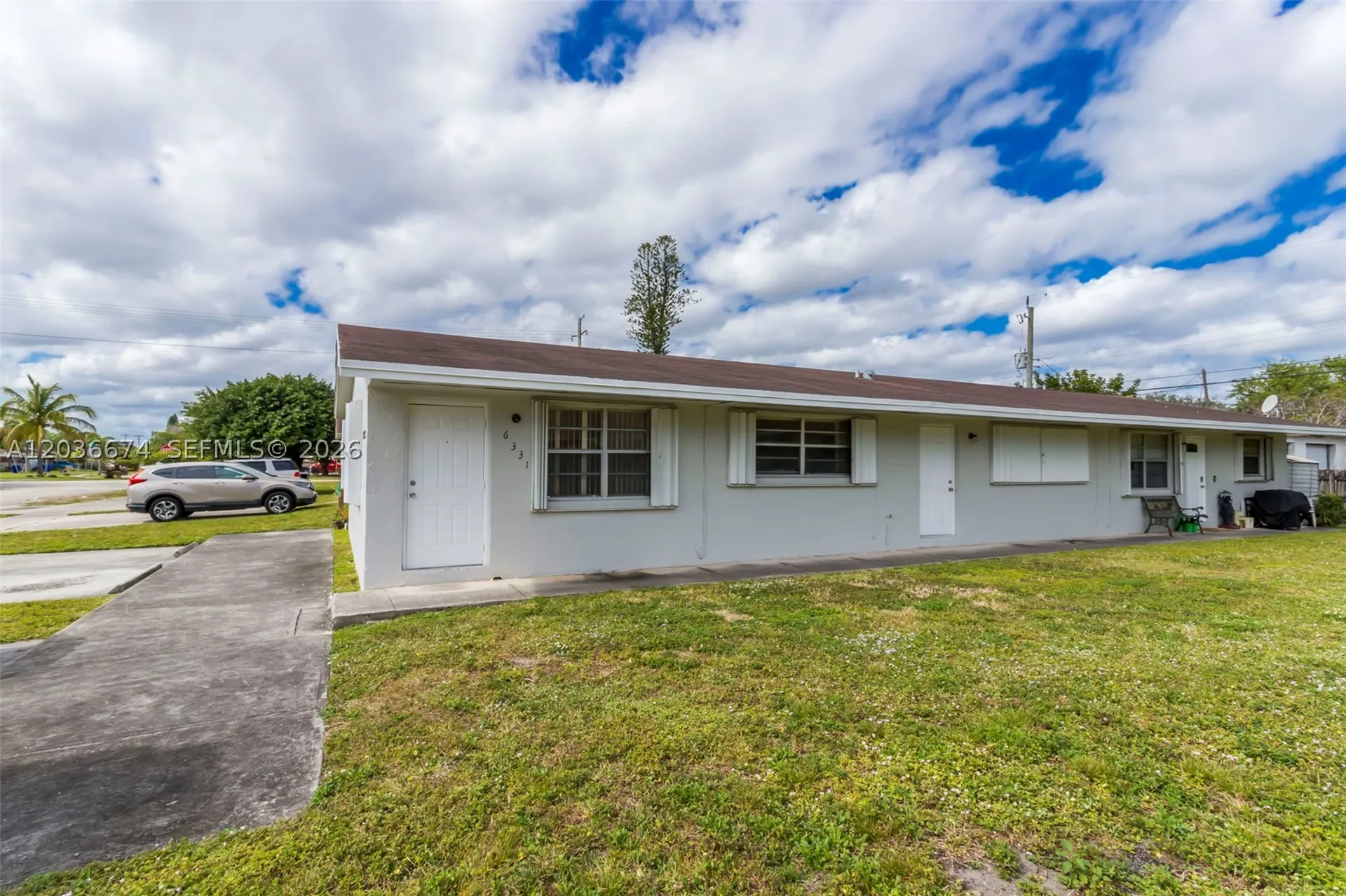 6331 Pierce Street Hollywood FL 33024