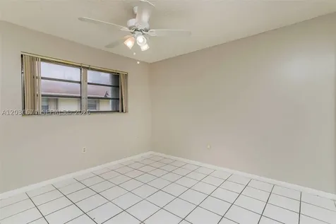 6331 Pierce Street Hollywood FL 33024