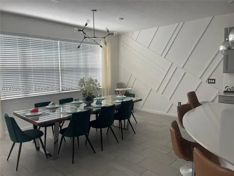 2569 Shanti Drive Kissimmee FL 34746