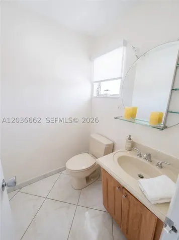1530 NE 191st Street Miami FL 33179