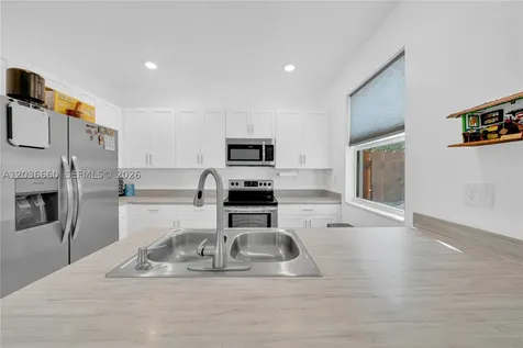 2632 SE 11th Court Homestead FL 33035