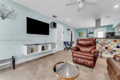 4008 NW 5th Avenue Oakland Park FL 33309