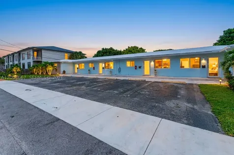 4008 NW 5th Avenue Oakland Park FL 33309