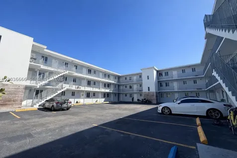540 NW 7th Street Miami FL 33136