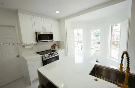 1935 NE 35th Avenue Homestead FL 33033
