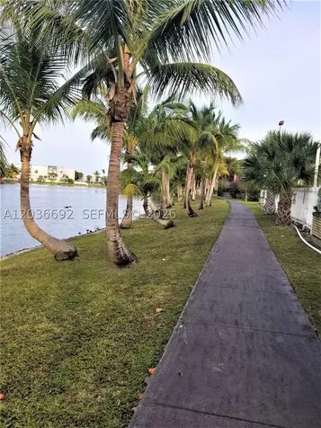 14201 N Kendall Drive Miami FL 33186