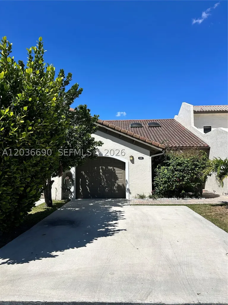 11519 SW 84th Lane Miami FL 33173